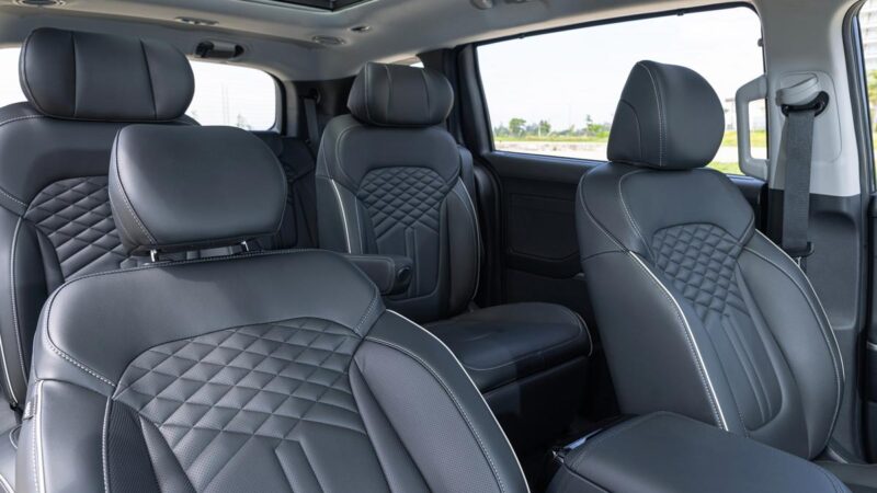 Hyundai Custin - Ảnh 7